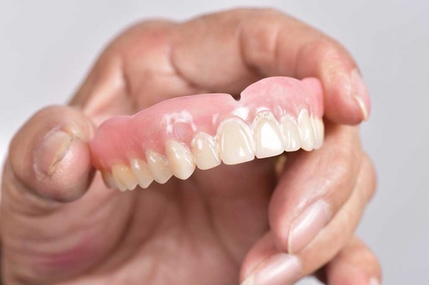20151027_treats-teeth_85786231